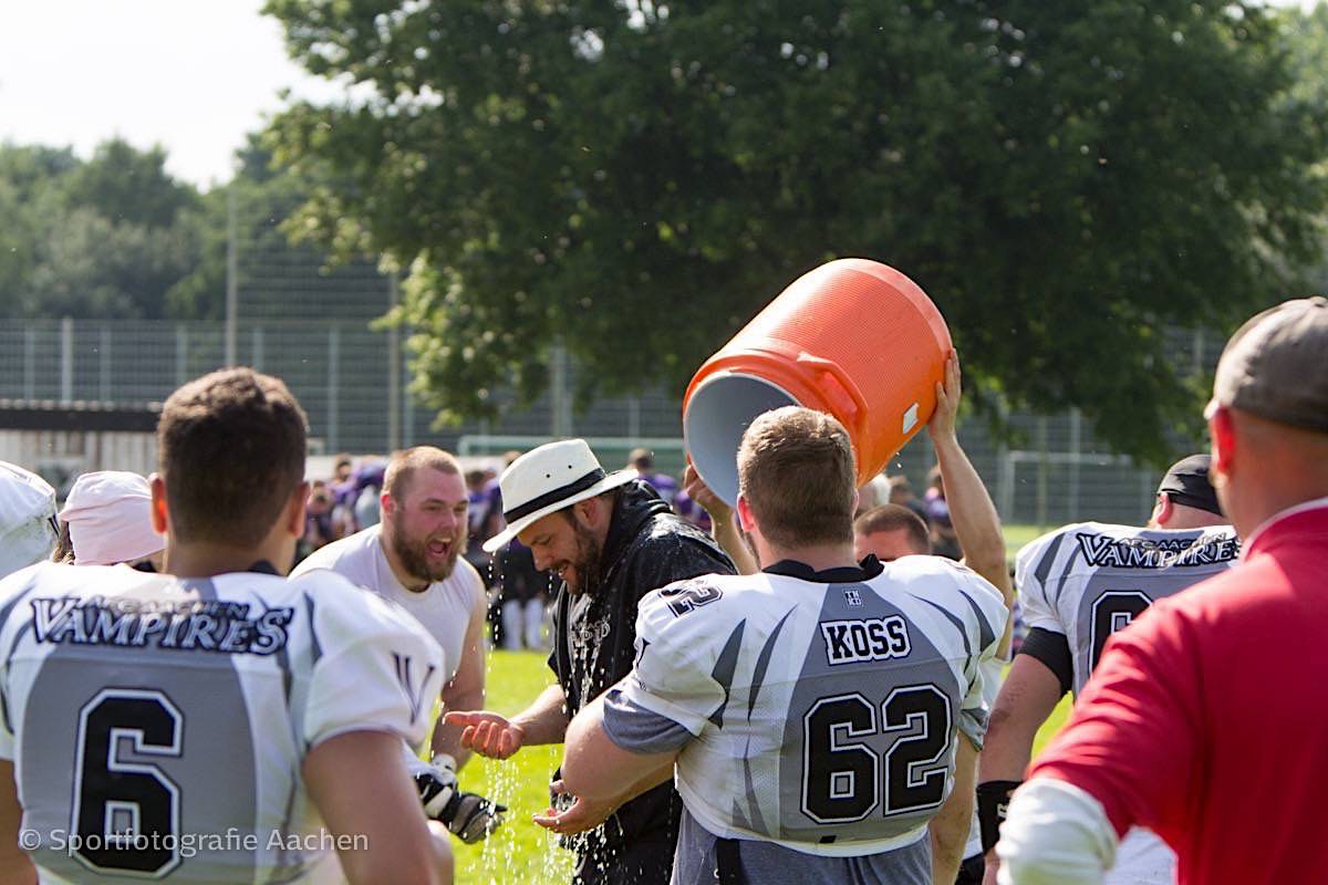 vampires herren 2016 longhorns 54