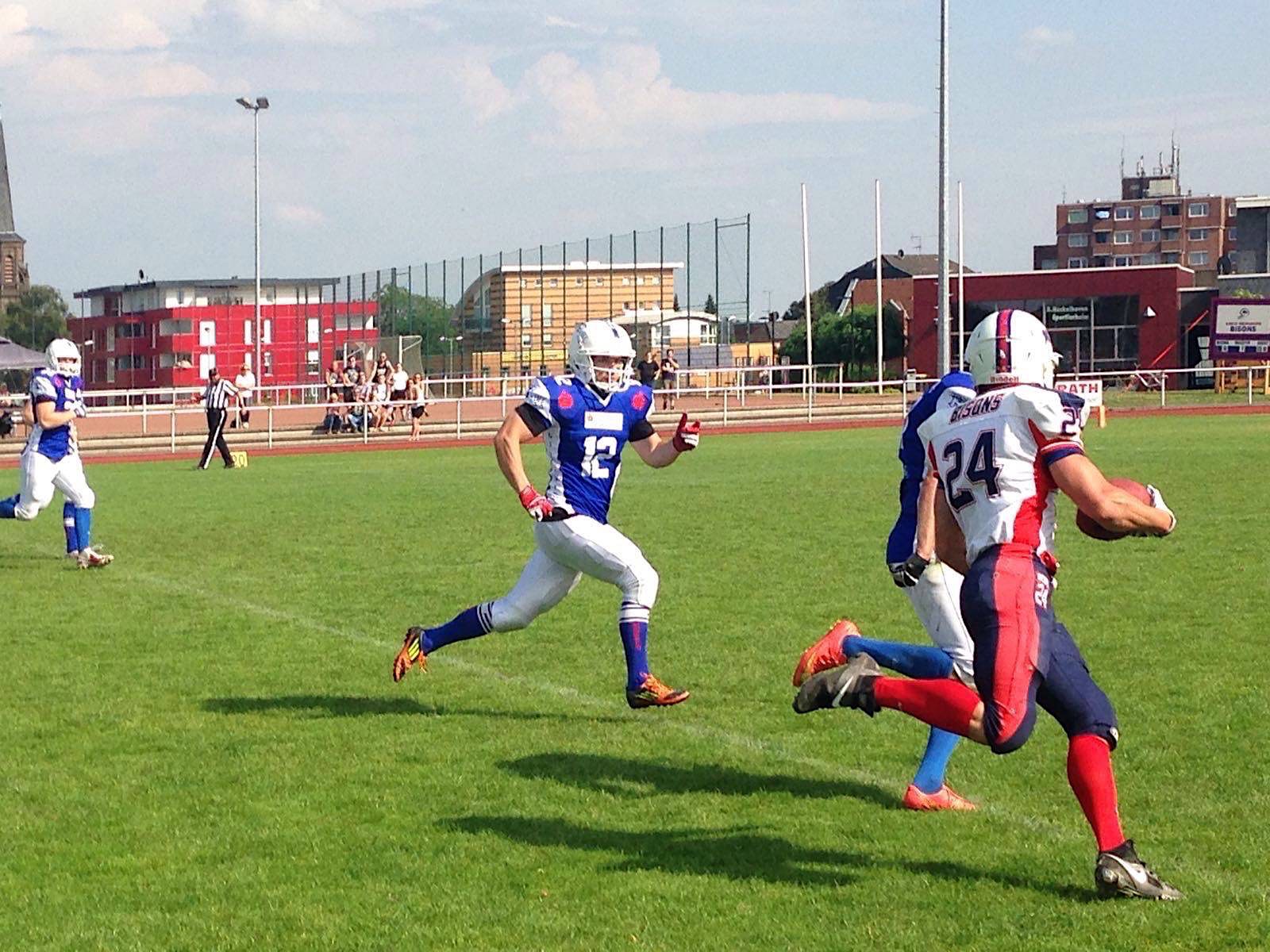 Spannender Kampf zwischen den Kreis Heinsberg Bisons und Fighting Miners