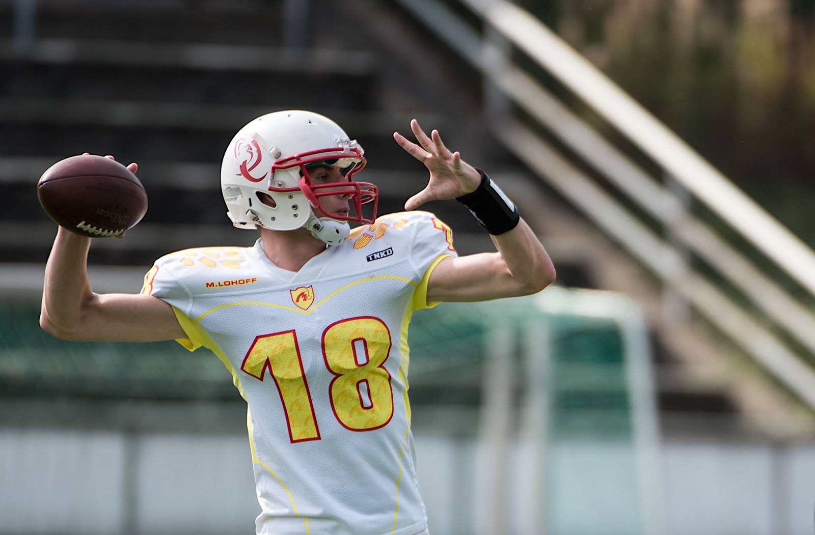 QB Matthias Lohoff 18