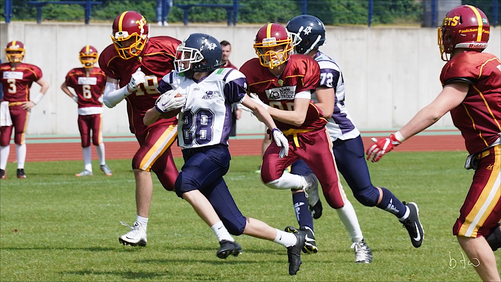 Erzielte einen Touchdown und 8 Extrapunkte Typhoons Running Back und Kicker Erik Retzlaff 28 in der Partie gegen die Troisdorf Jets 1