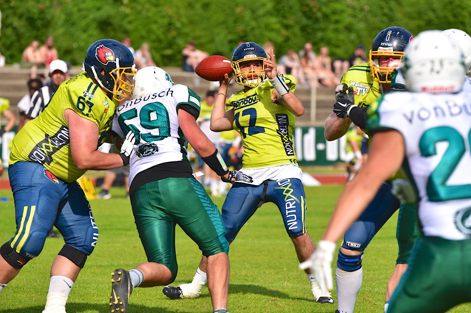 Das Hinspiel gewannen die Bielefeld Bulldogs nur knapp mit 31:29 (Foto: Oliver Jungnitsch)