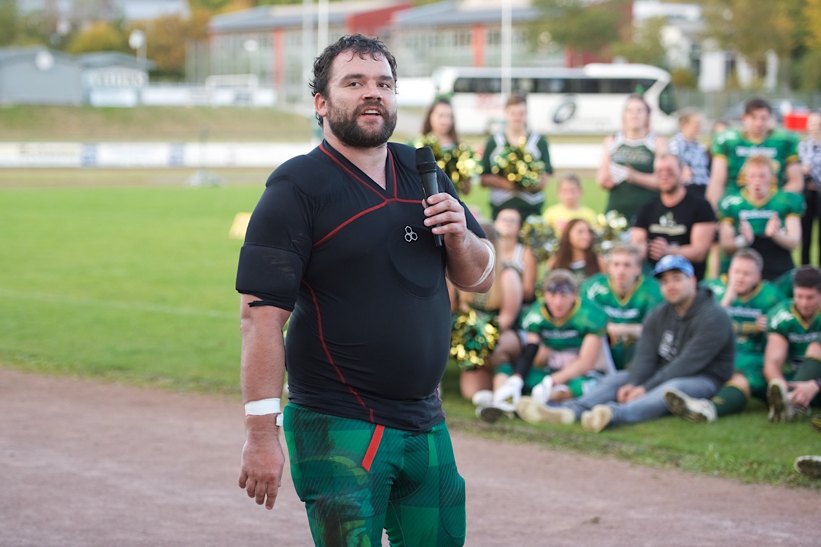 Chris Weaver sichtlich gerührt nach dem Spiel (Foto: Nick Jungnitsch)