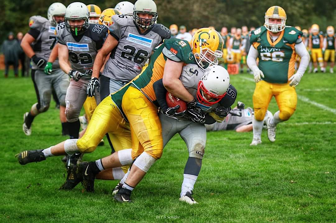 American Footballer des MG Wolfpack verpassen nur knapp den Aufstieg in die Oberliga - Foto: Uli Schäfer