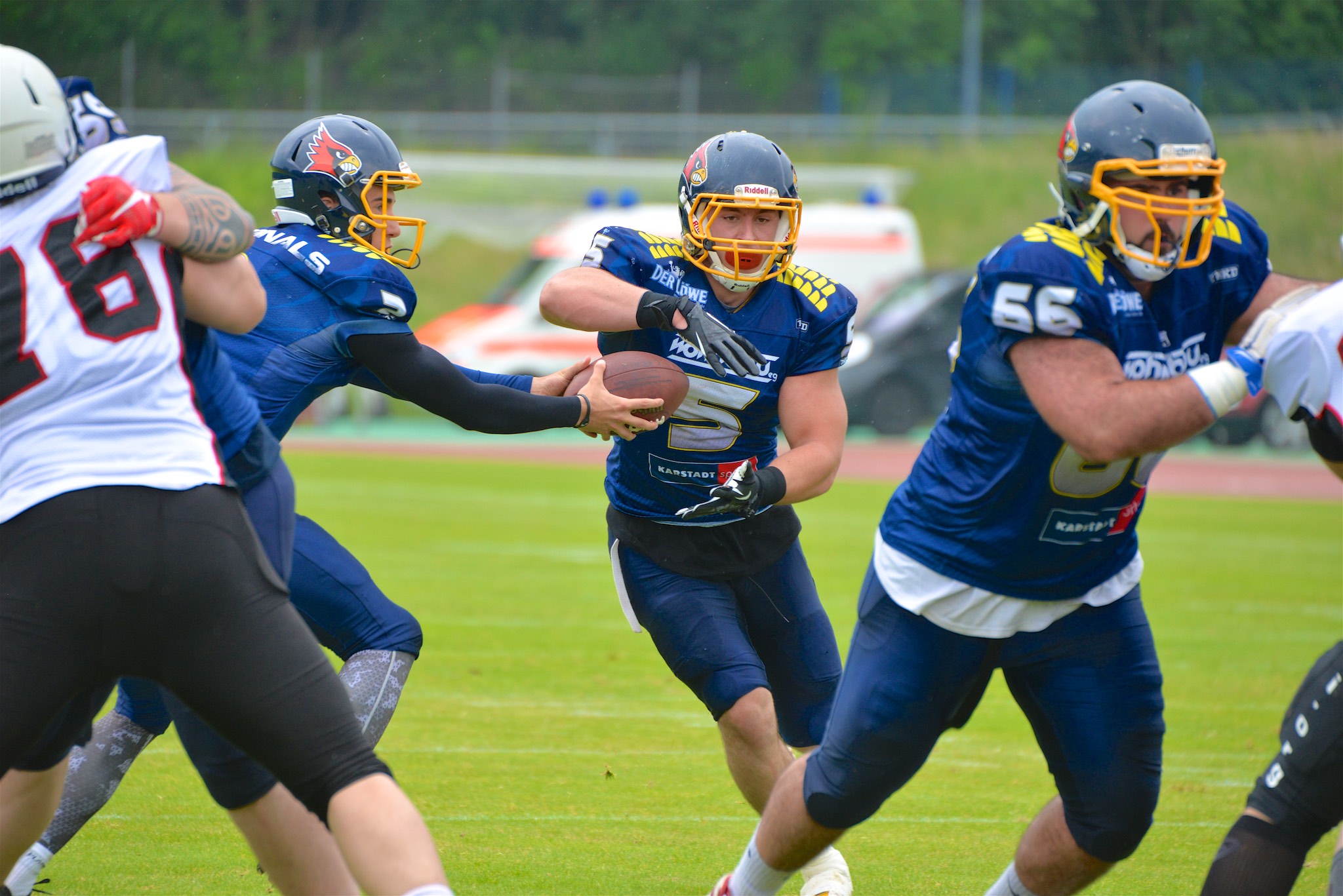 Julian Zorn trägt das Jersey der Cardinals (Foto: Oliver Jungnitsch)