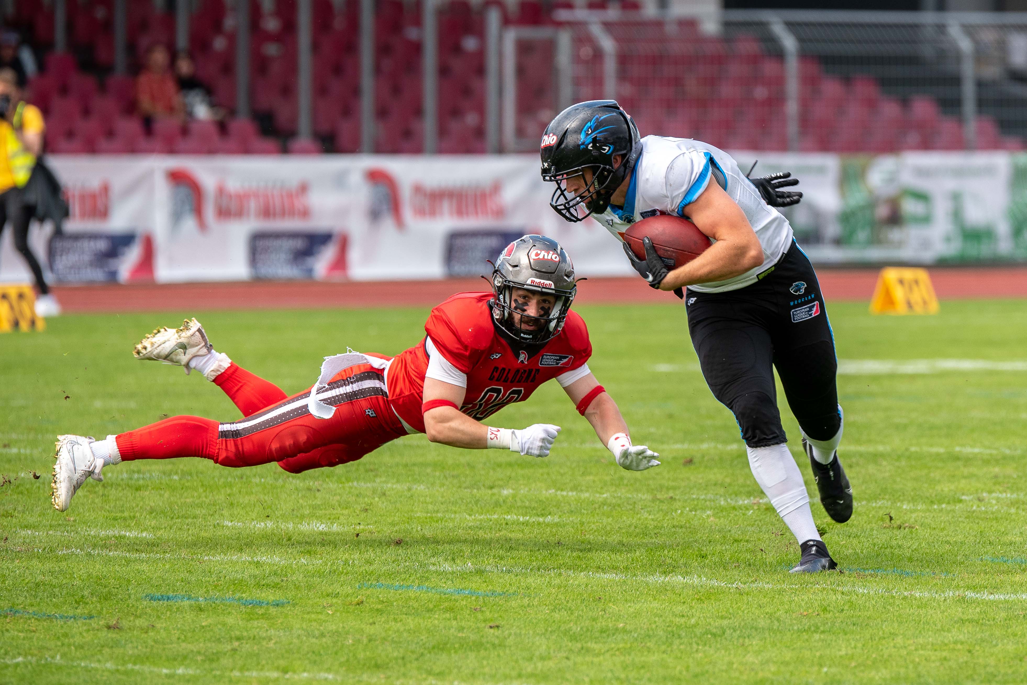 Cologne Centurions hatten in der ersten Hälfte gegen Wroclaw Panthers häufiger das Nachsehen (Foto: Oliver Jungnitsch)