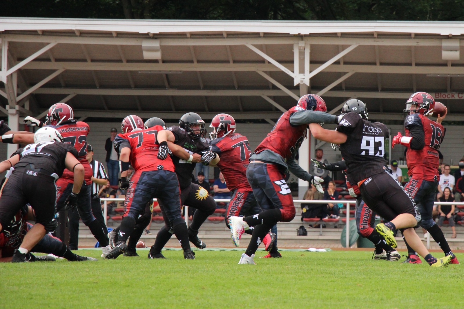 Die Iserlohn Titans empfangen den vorzeitigen Meister, die Minden Wolves (Foto: Deborah Gerhold)