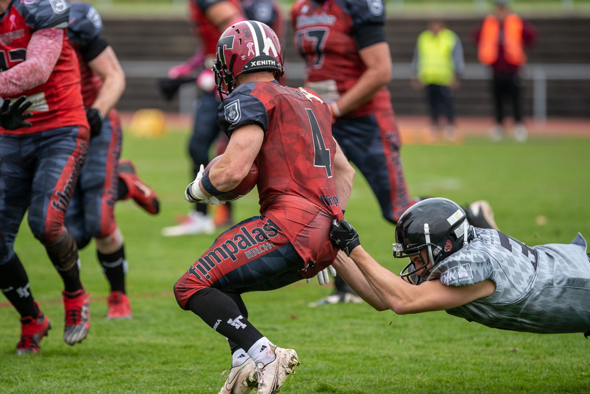 Runningback Gabriel Love #4 von den Iserlohn Titans mit vielen guten Läufen (Foto: Nick Jungnitsch)