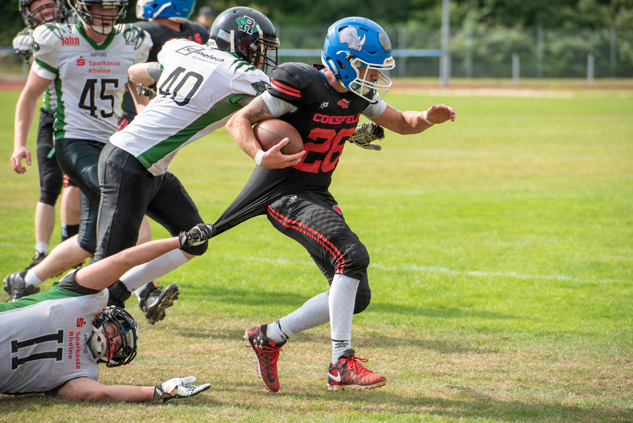 Die Bulls setzen sich mit 58:07 gegen die Rheine Raptors durch - Foto: Oliver Jungnitsch