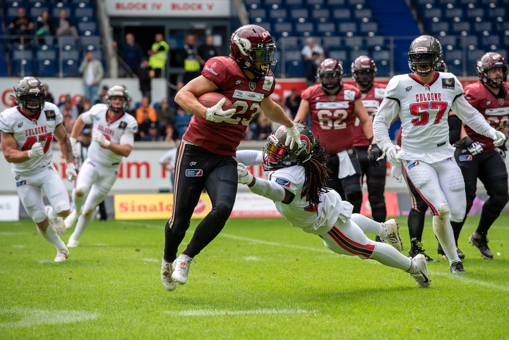 Runningback Daniel Rennich #23 machte ein gutes Spiel und erzielte 97 Rushing Yards  (Foto: Oliver Jungnitsch)