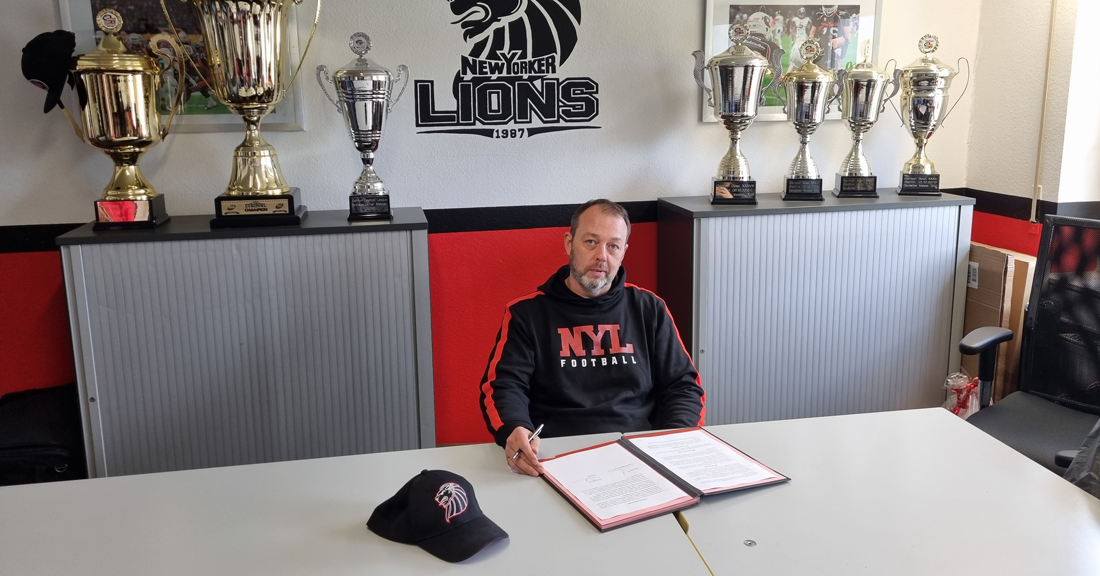 HC Troy Tomlin New Yorker Lions