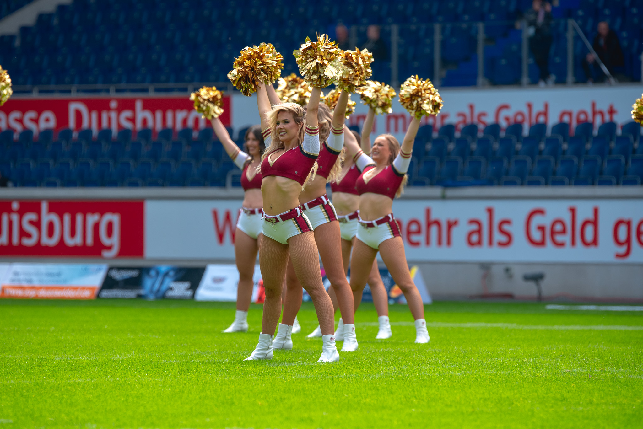 Pyromaniacs Cheerleader starten Bewerbungsverfahren für die Saison 2023 - Foto: Oliver Jungnitsch