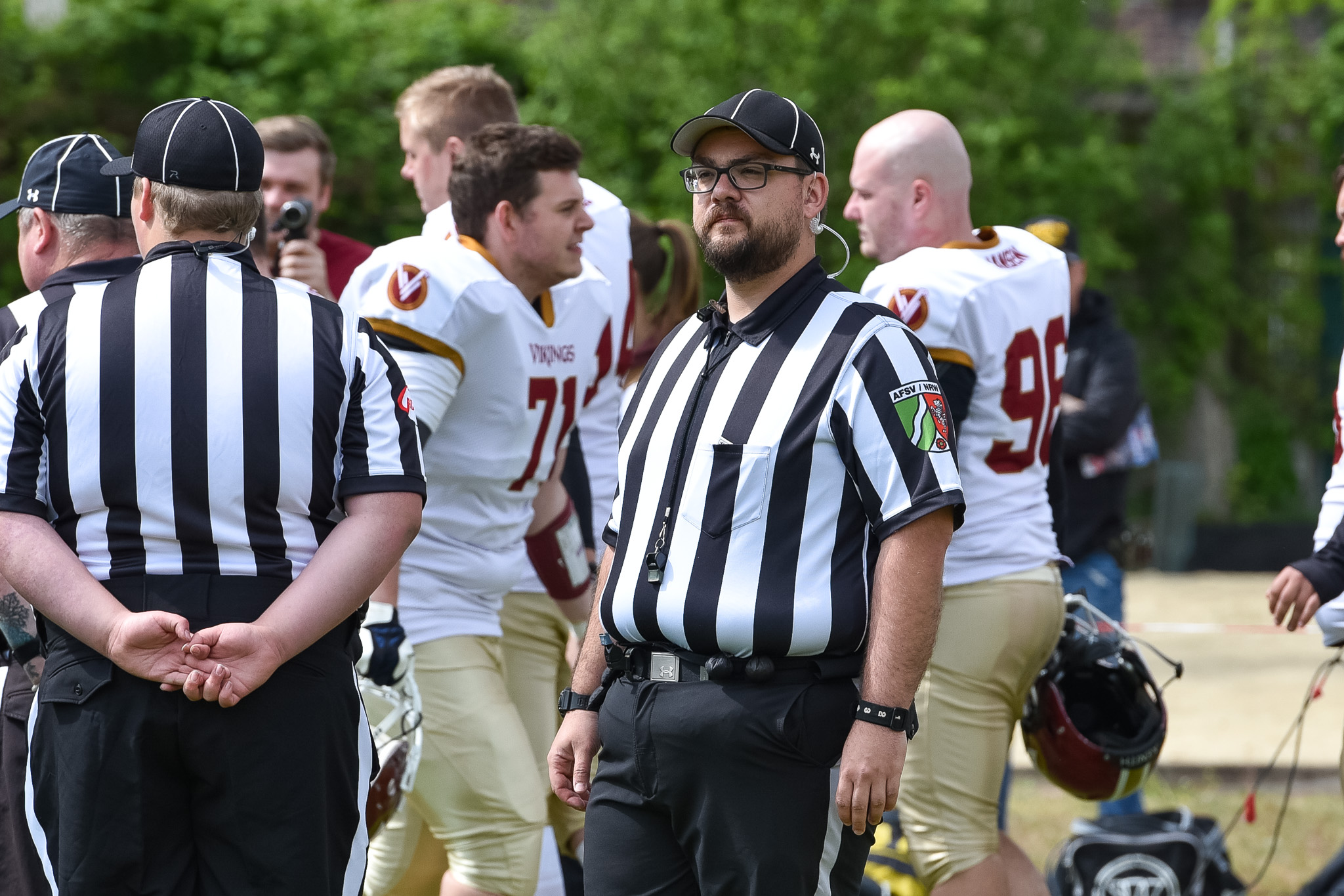 Patrick Becker verstärkt Trainerteam der Black Barons - hier als Schiedsrichter aktiv (Archivfoto: Oliver Jungnitsch)