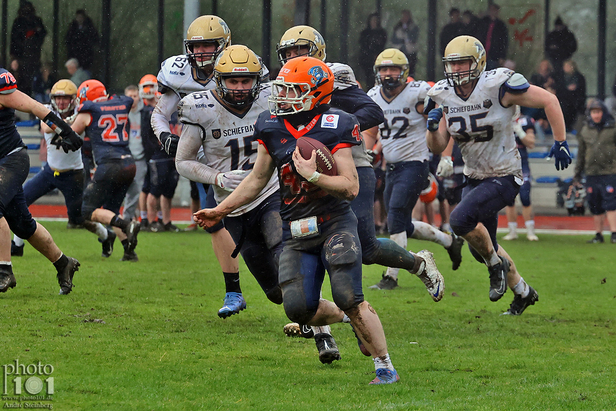 Im Testspiel trafen die Oberhausen Tornados auf die Schiefbahn Raiders (Foto: André Steinberg)