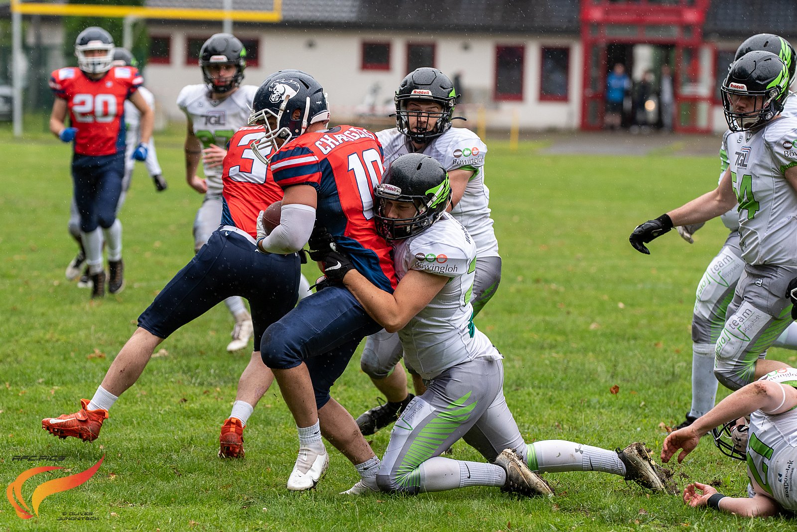 Heimspiel der Lippstadt Eagles nach Sommerpause gegen die Recklinghausen Chargers - Foto: Oliver Jungnitsch