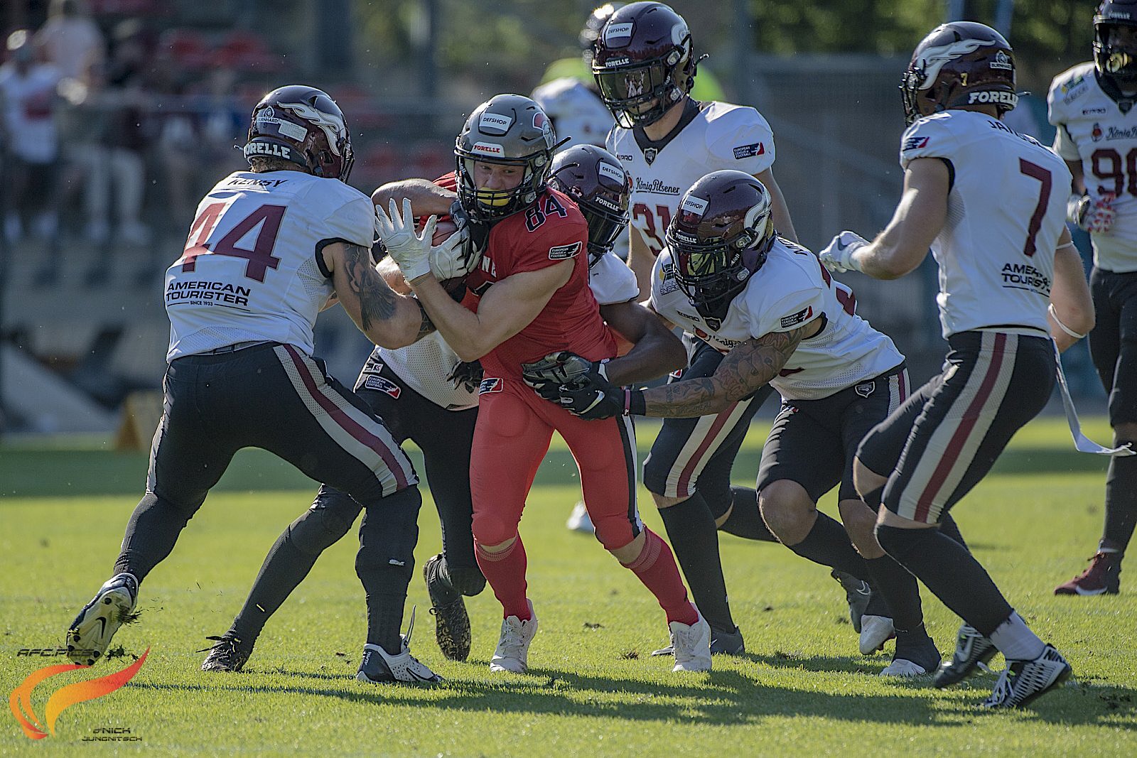 Rhein Fire eröffnet Saison gegen die Cologne Centurions  - Foto: Nick Jungnitsch
