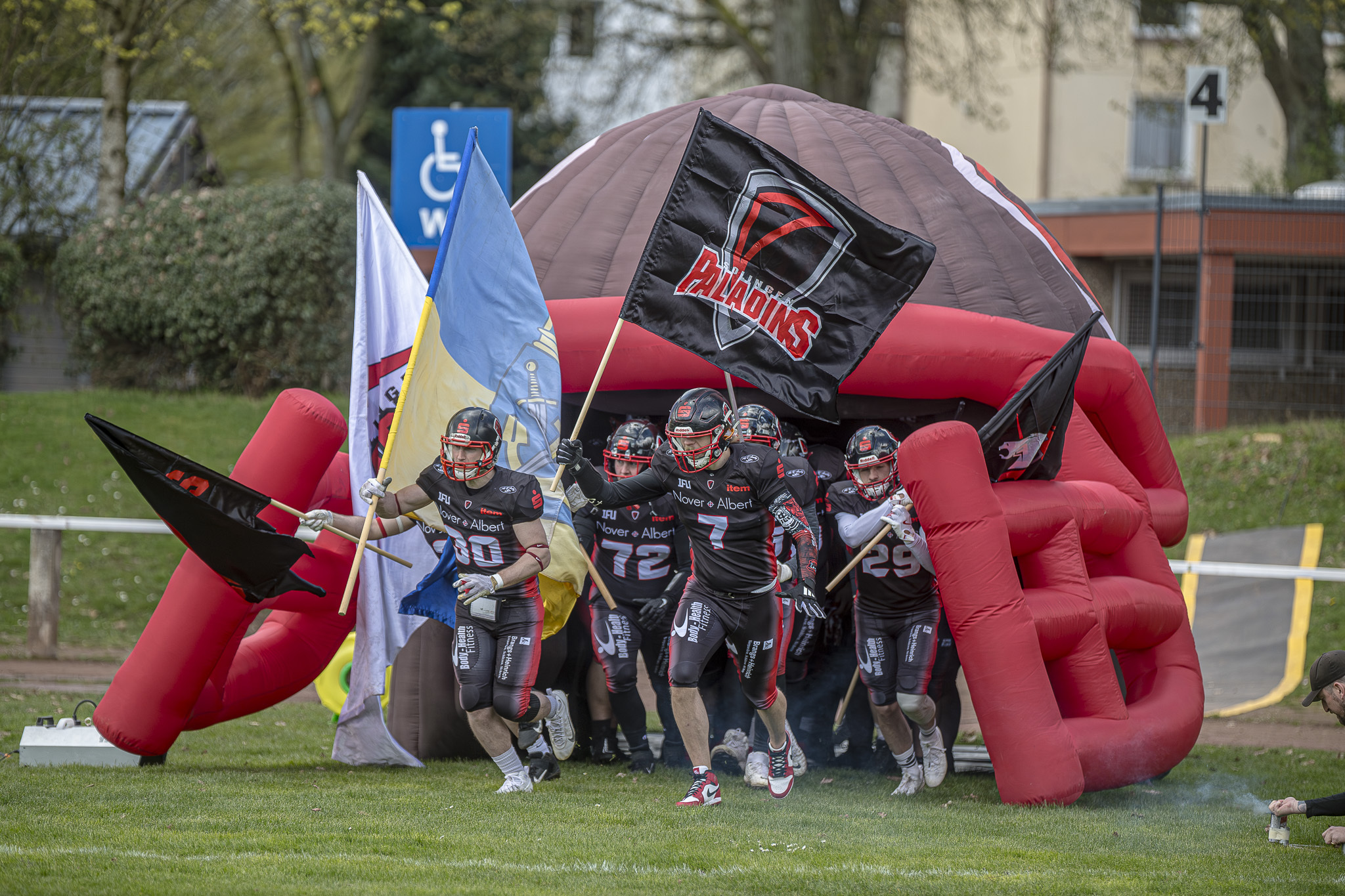 Die Festung soll beben: Paladins empfangen die Jets - Foto: Oliver Jungnitsch