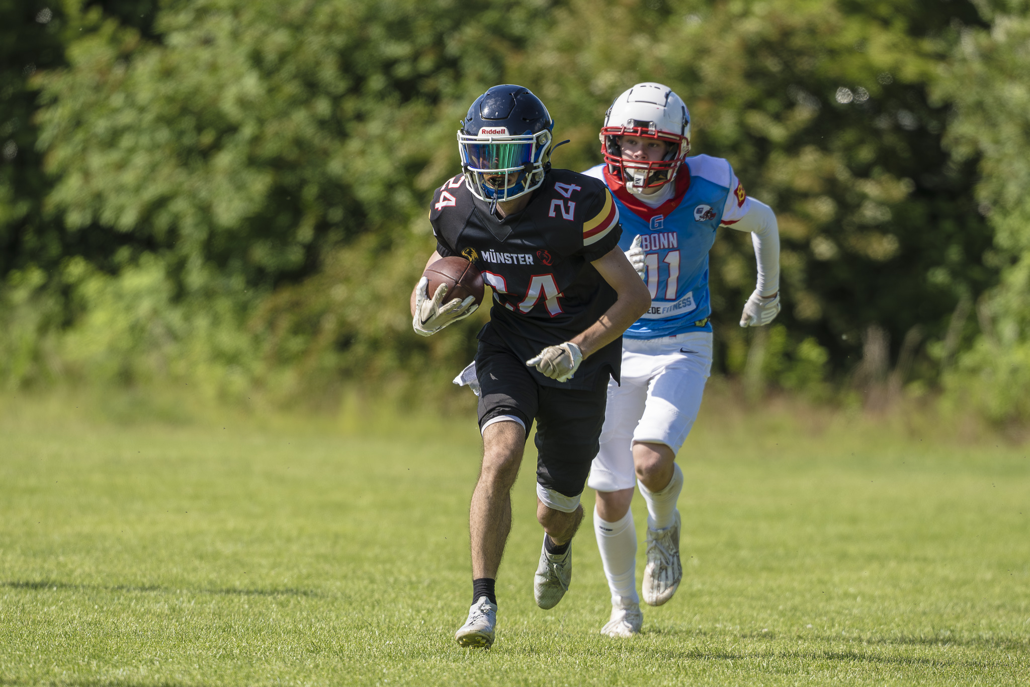 Münster erzielte zwei Defensive Touchdowns - hier ist der zweite im Bild - Foto: Oliver Jungnitsch