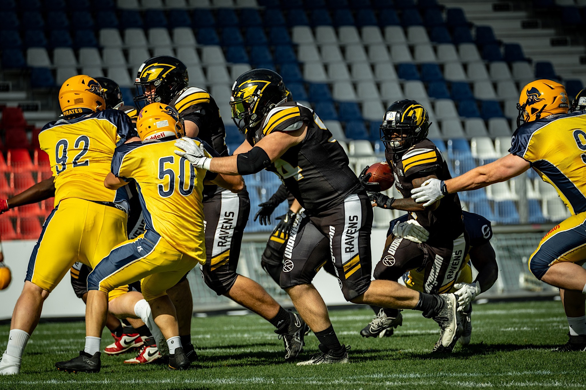 Die Krefeld Ravens stehen vor nächstem Härtetest bei den lmshorn Fighting Pirates - Foto: Alex Wieland
