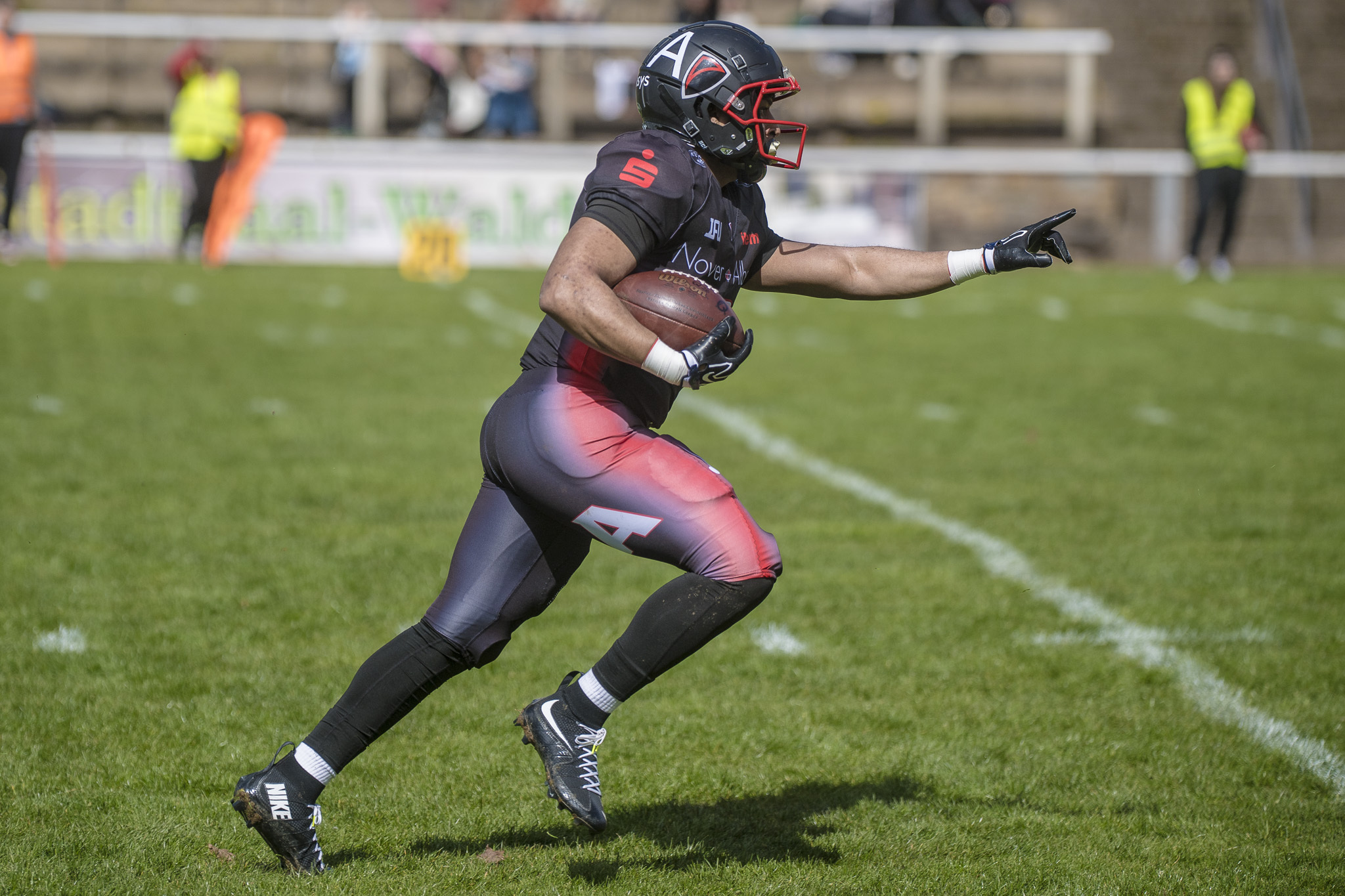 Paladins starten nach der Sommerpause in Troisdorf - Foto: Oliver Jungnitsch