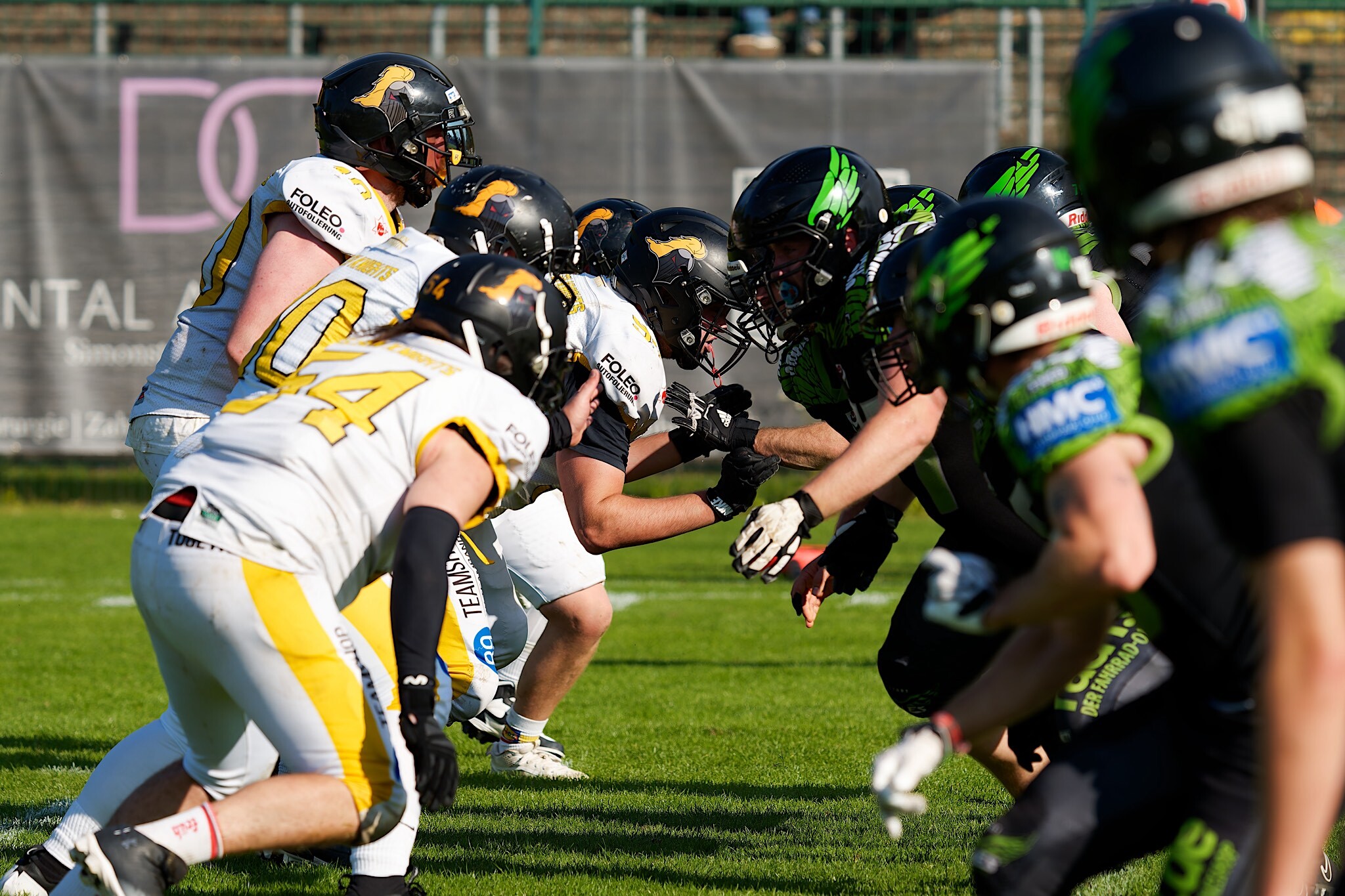 Die Lippstadt Eagles gewinnen mit 28:6 bei den Elsen Knights - Foto: liko.photography