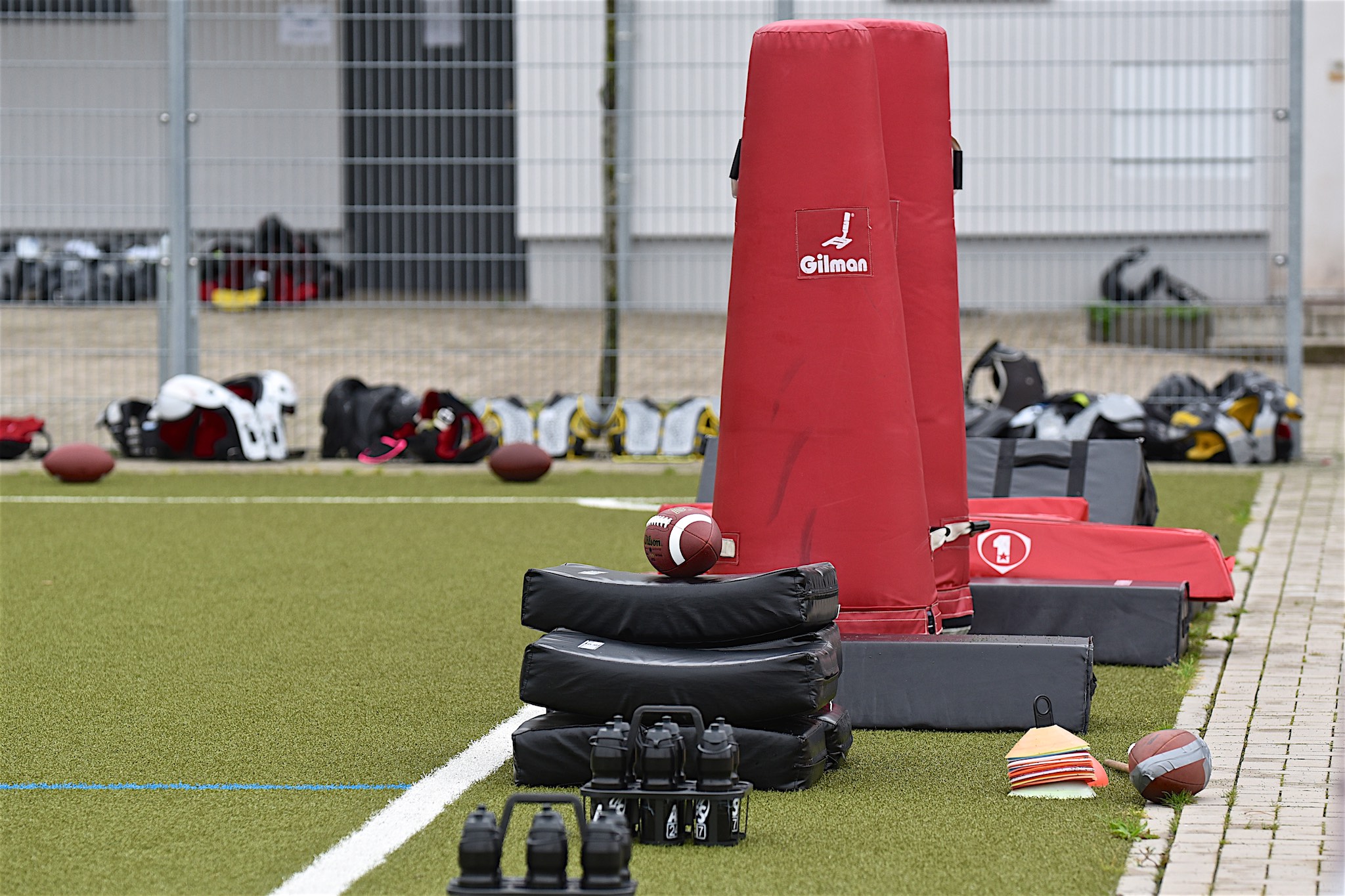 Feeling wie beim Superbowl -Try Out bei den TuS Iserlohn Titans - Foto: Oliver Jungnitsch