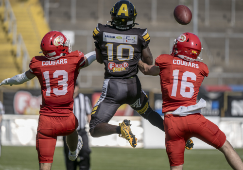 Von Defense-Big Plays bis Return-Touchdowns – Ravens zerlegen die Cougars